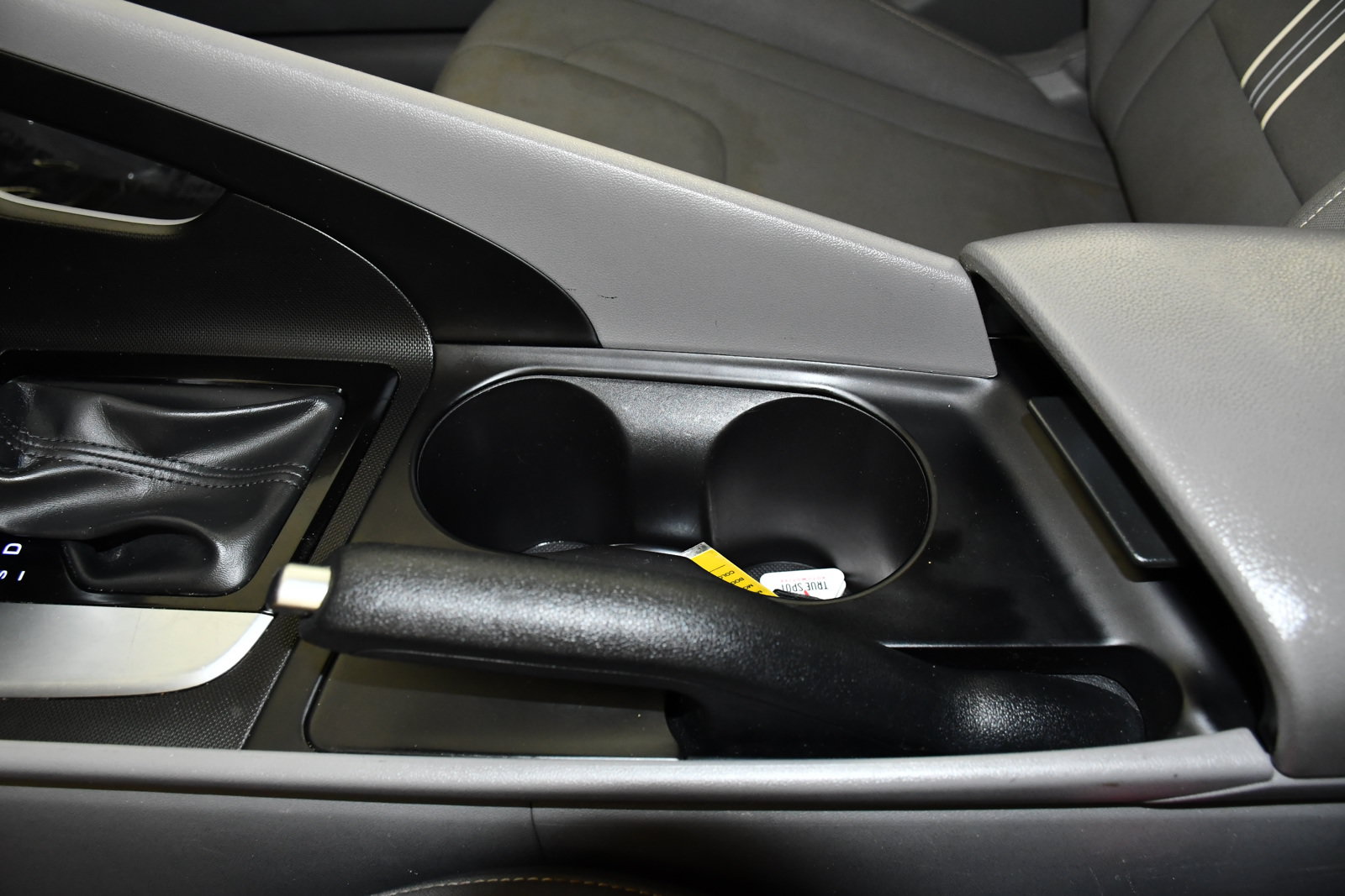 Used 2024 Hyundai Elantra SEL FWD image 33