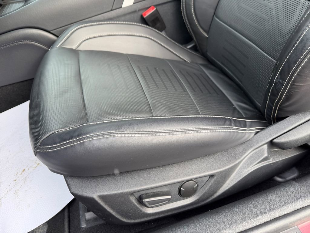 Used 2021 Ford Mustang Shelby GT500 w/ Technology Package image 13