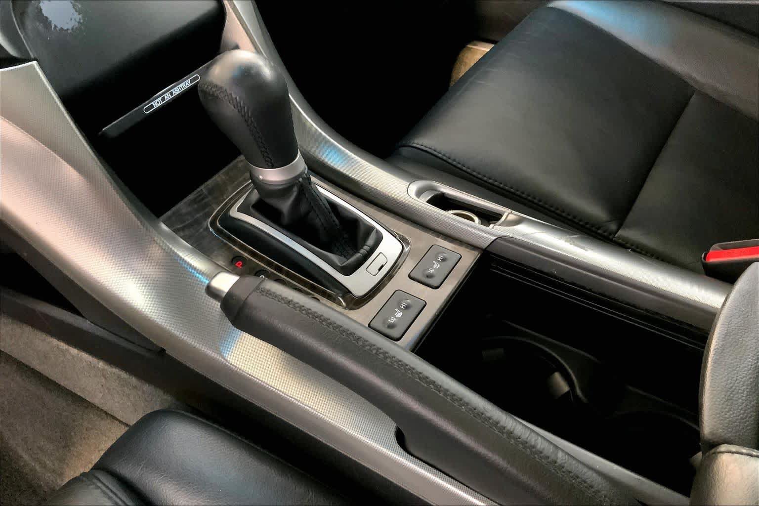 Used 2011 Acura TL FWD image 16
