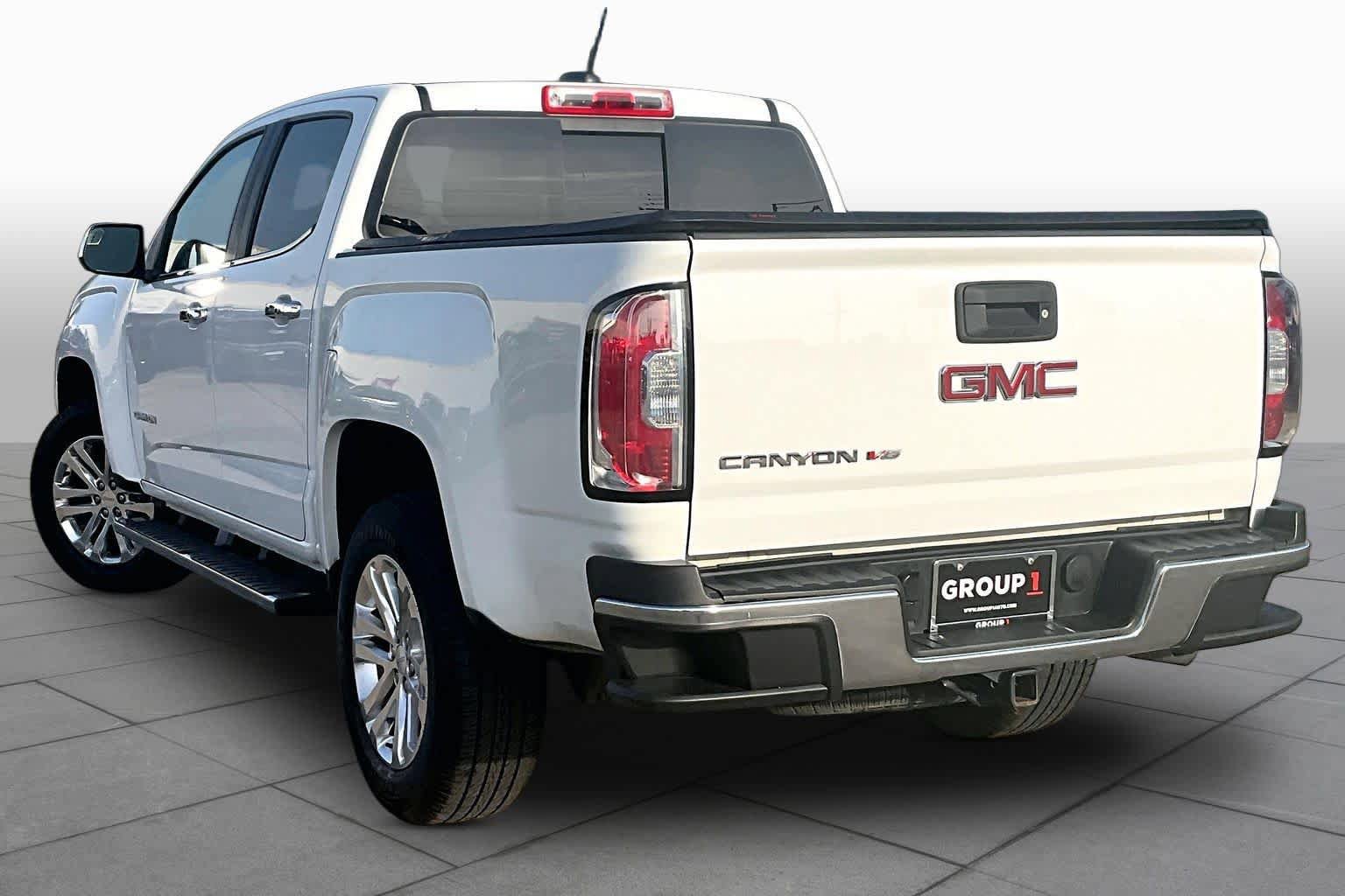 Used 2017 GMC Canyon SLT w/ Driver Alert Package image 12