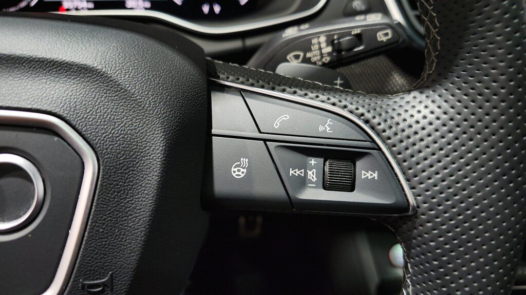 Used 2023 Audi SQ5 Premium Plus w/ Premium Plus Package AWD/4WD image 39