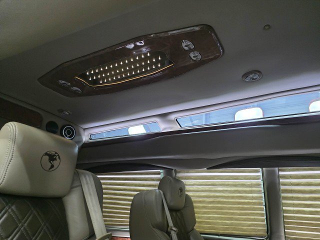 Used 2020 Chevrolet Express 2500 w/ Enhanced Convenience Package RWD image 14