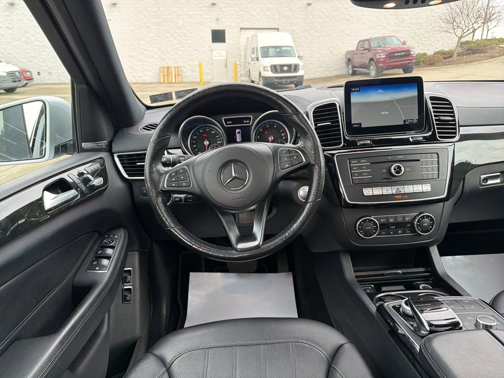 Used 2019 Mercedes-Benz GLS 450 4MATIC image 23