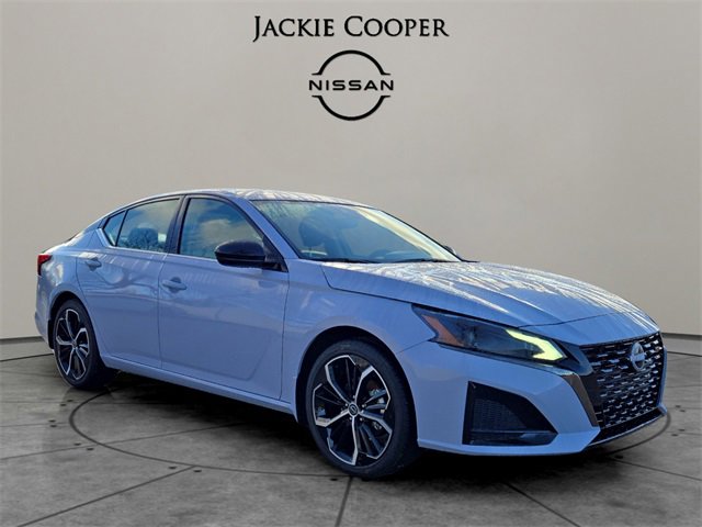 New 2025 Nissan Altima 2.5 SR image 7