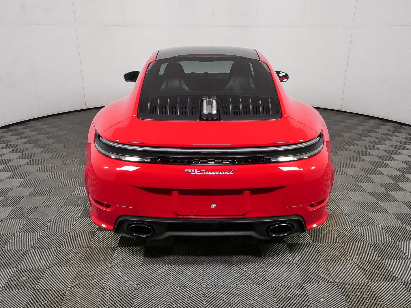 Certified 2026 Porsche 911 Carrera T RWD image 25