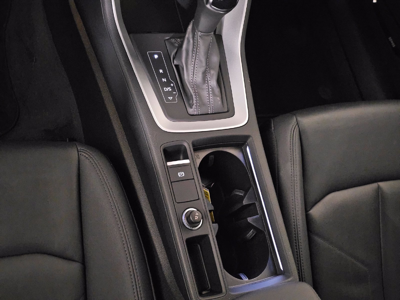 Used 2022 Audi Q3 2.0T Premium Plus w/ Premium Plus Package AWD/4WD image 13
