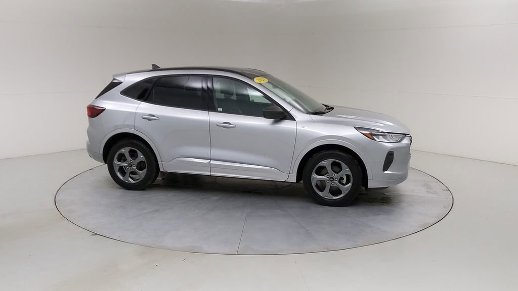 Certified 2023 Ford Escape ST-Line w/ Tech Pack #1 image 12