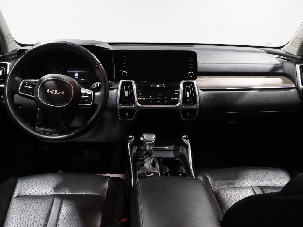 Used 2022 Kia Sorento S AWD/4WD image 17