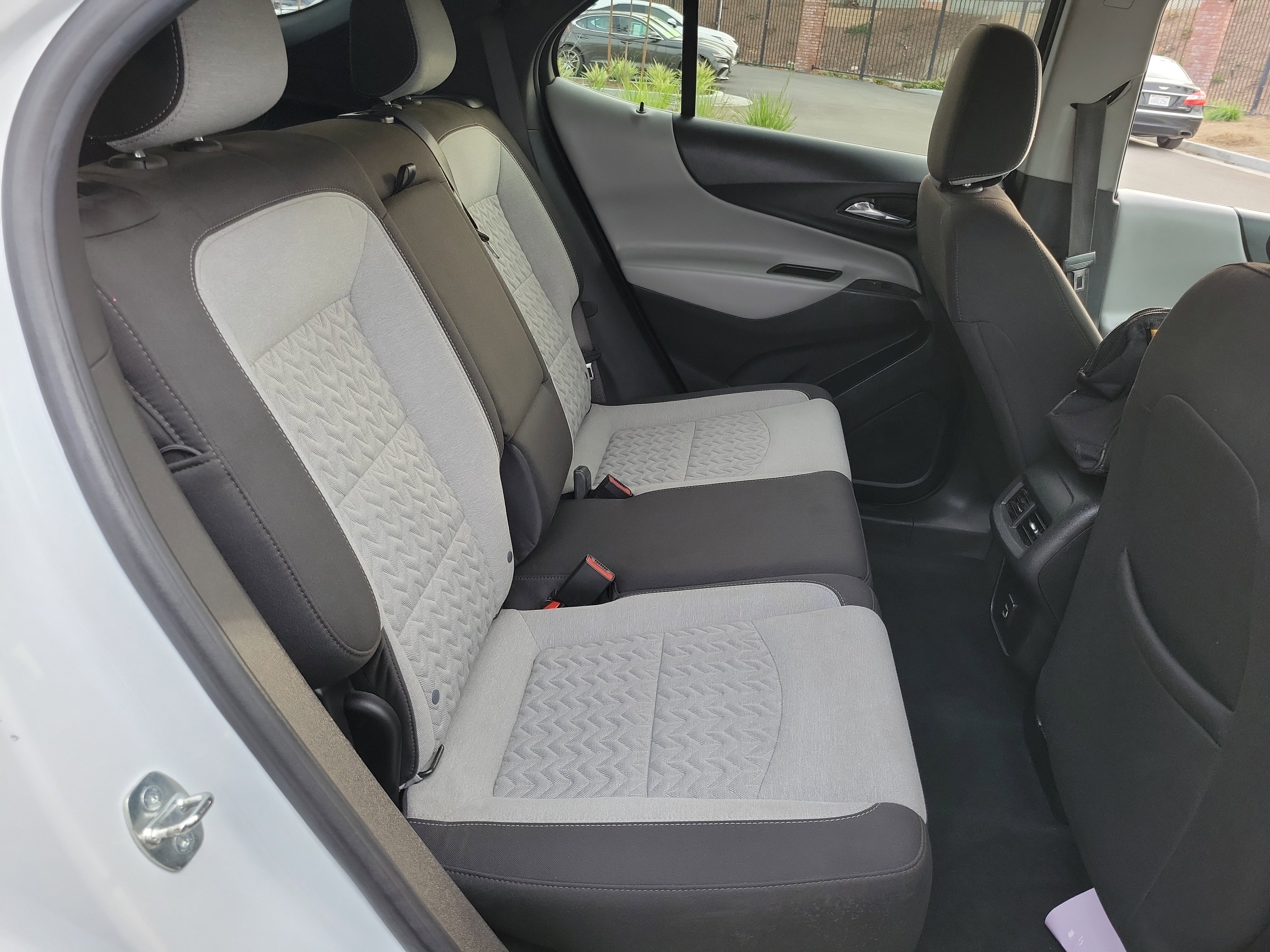 Used 2023 Chevrolet Equinox LS w/ LS Convenience Package image 21