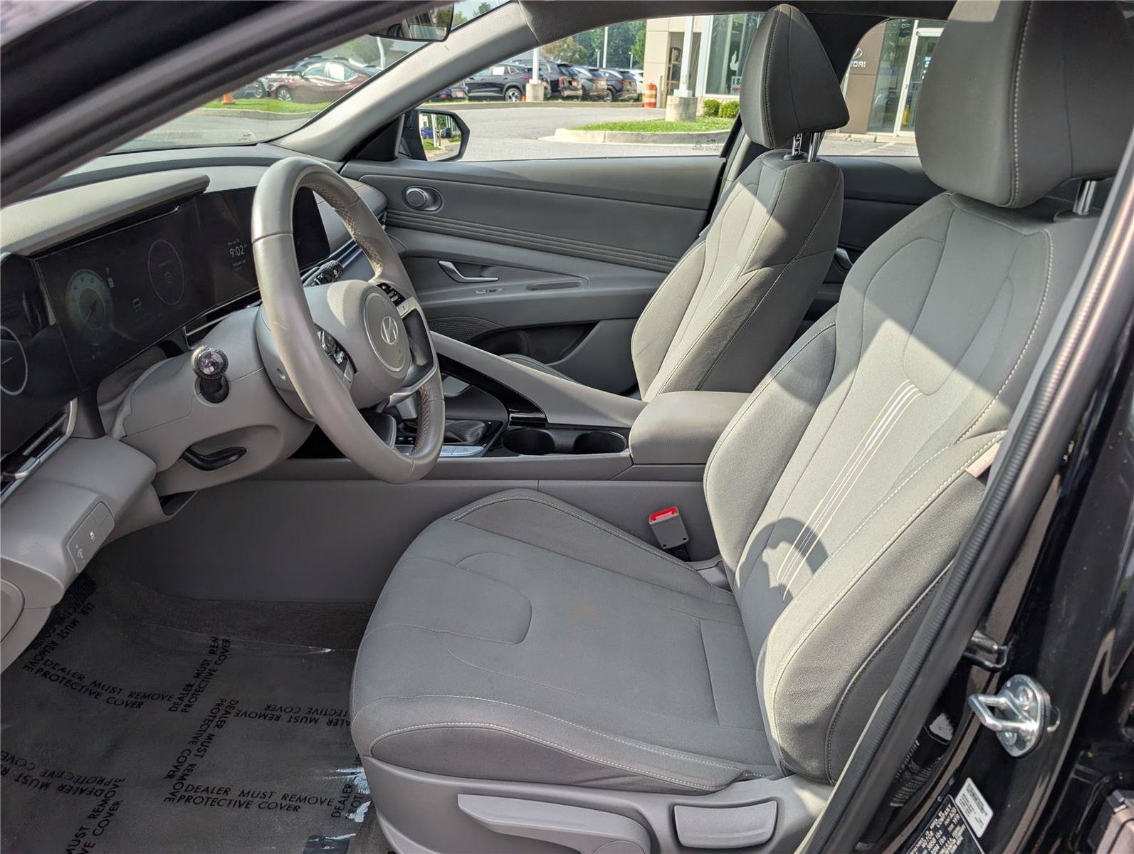 Used 2024 Hyundai Elantra SEL w/ Convenience Package FWD image 14