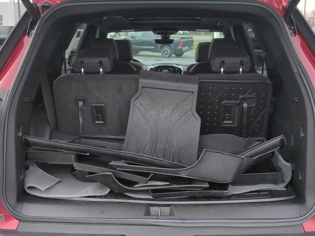 Used 2023 Chevrolet Traverse RS w/ LPO, Floor Liner Package AWD/4WD image 17