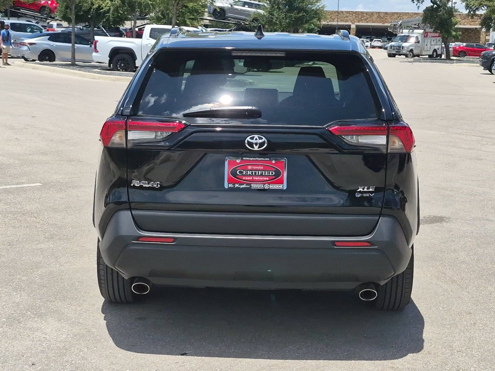 Certified 2025 Toyota RAV4 XLE AWD/4WD image 4