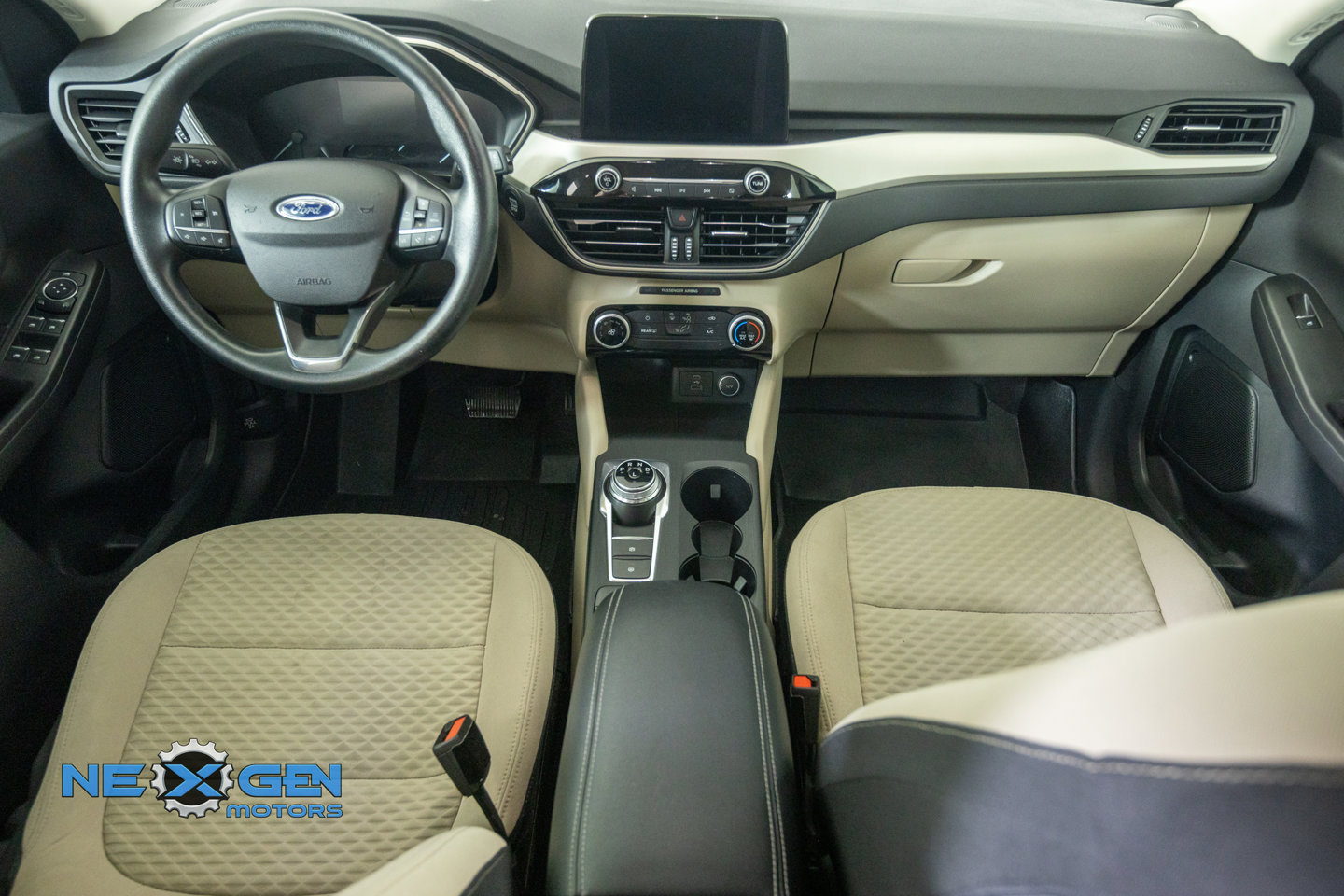 Used 2021 Ford Escape SE FWD image 32