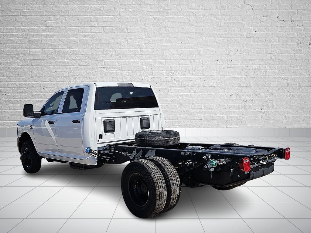 New 2026 RAM 3500 Tradesman AWD/4WD image 3