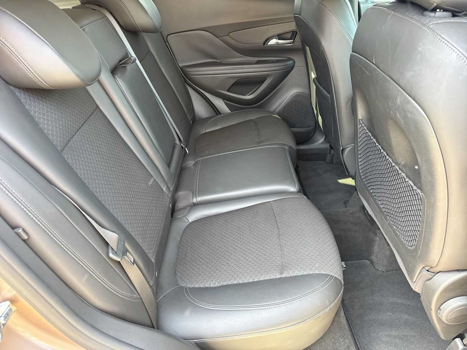 Used 2018 Buick Encore Preferred AWD/4WD image 19