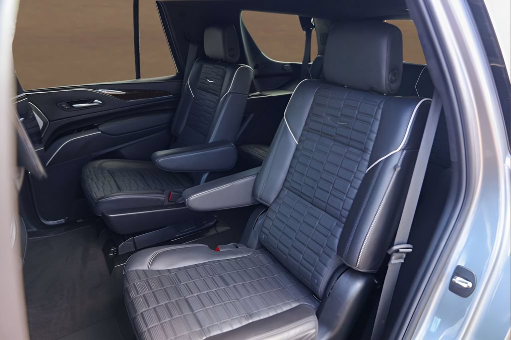 Certified 2024 Cadillac Escalade Sport Platinum AWD/4WD image 24