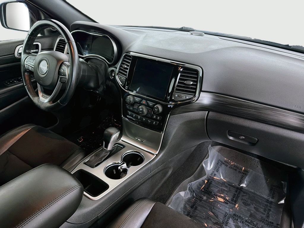 Used 2021 Jeep Grand Cherokee Laredo X AWD/4WD image 23