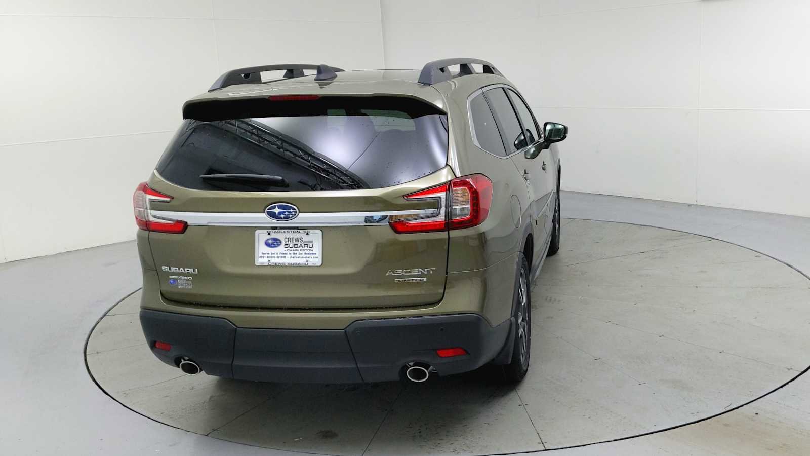 New 2025 Subaru Ascent Limited image 9