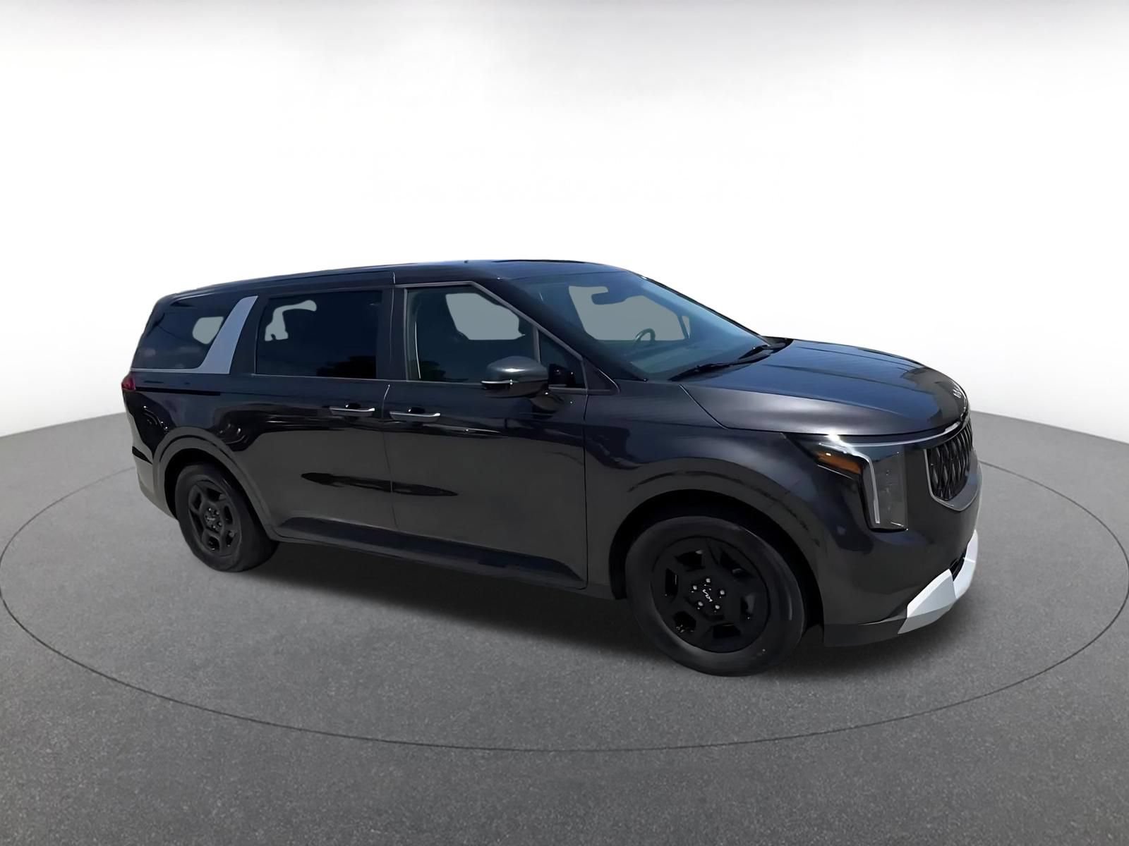 Used 2026 Kia Carnival FWD video 2