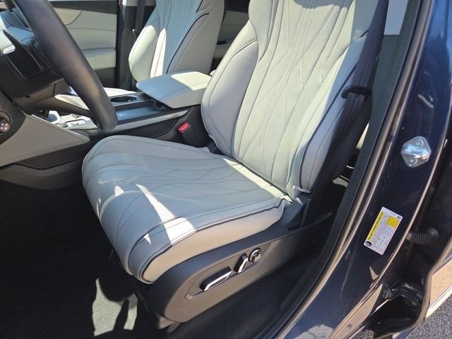 Used 2026 Acura MDX SH-AWD w/ Advance Package image 8