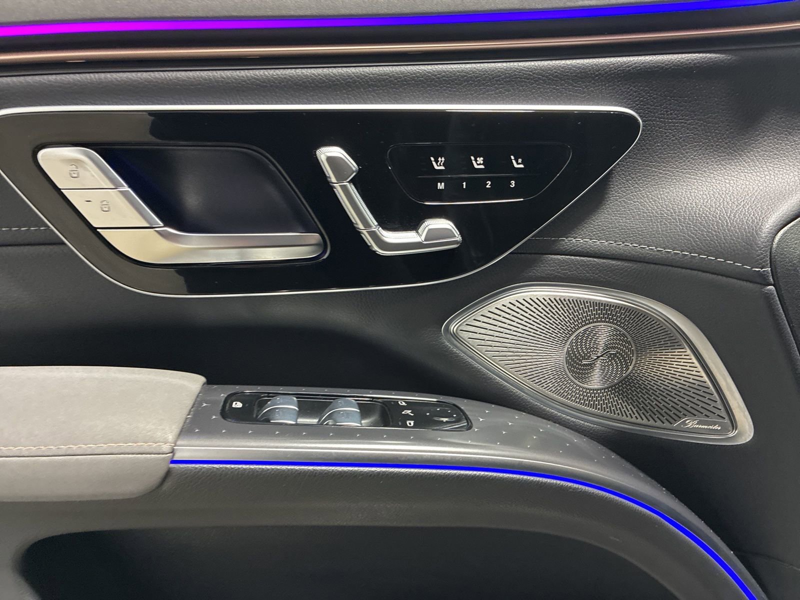 Used 2023 Mercedes-Benz EQS 450+ 4MATIC SUV image 13