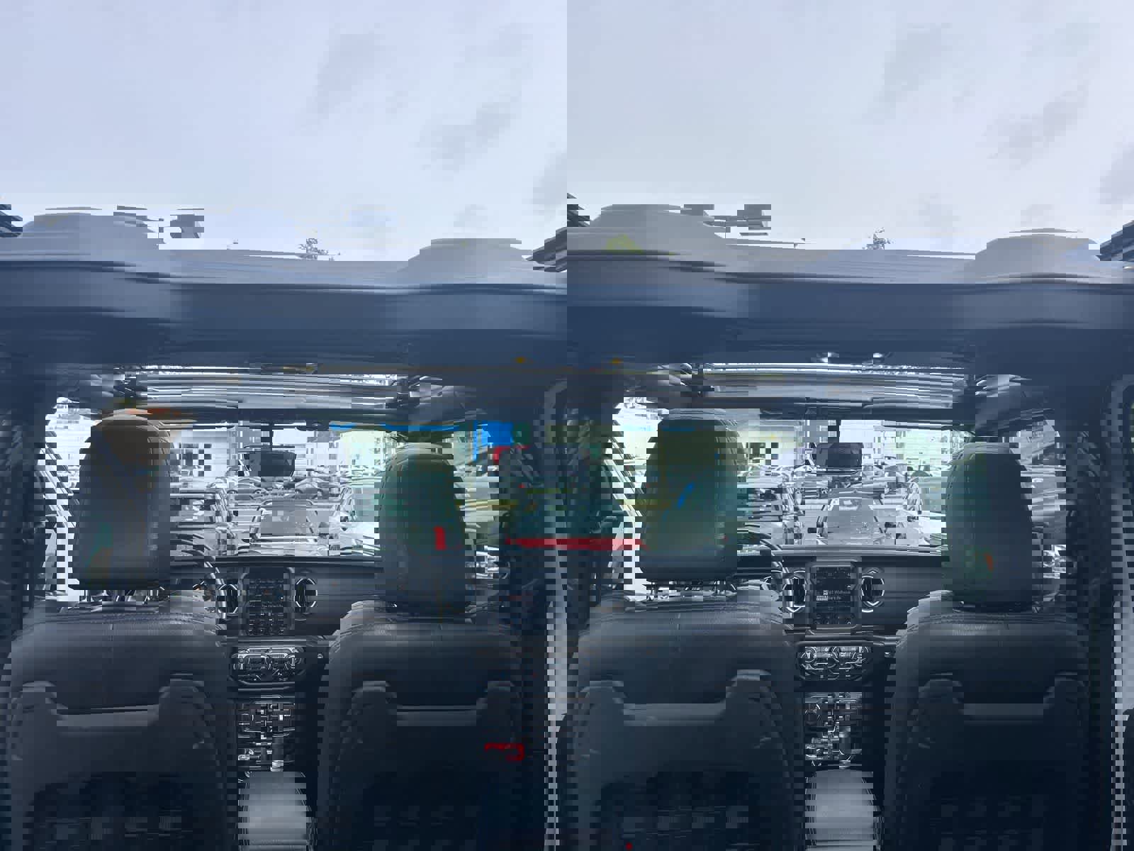 Used 2021 Jeep Wrangler Unlimited Rubicon 4xe w/ Steel Bumper Group image 66