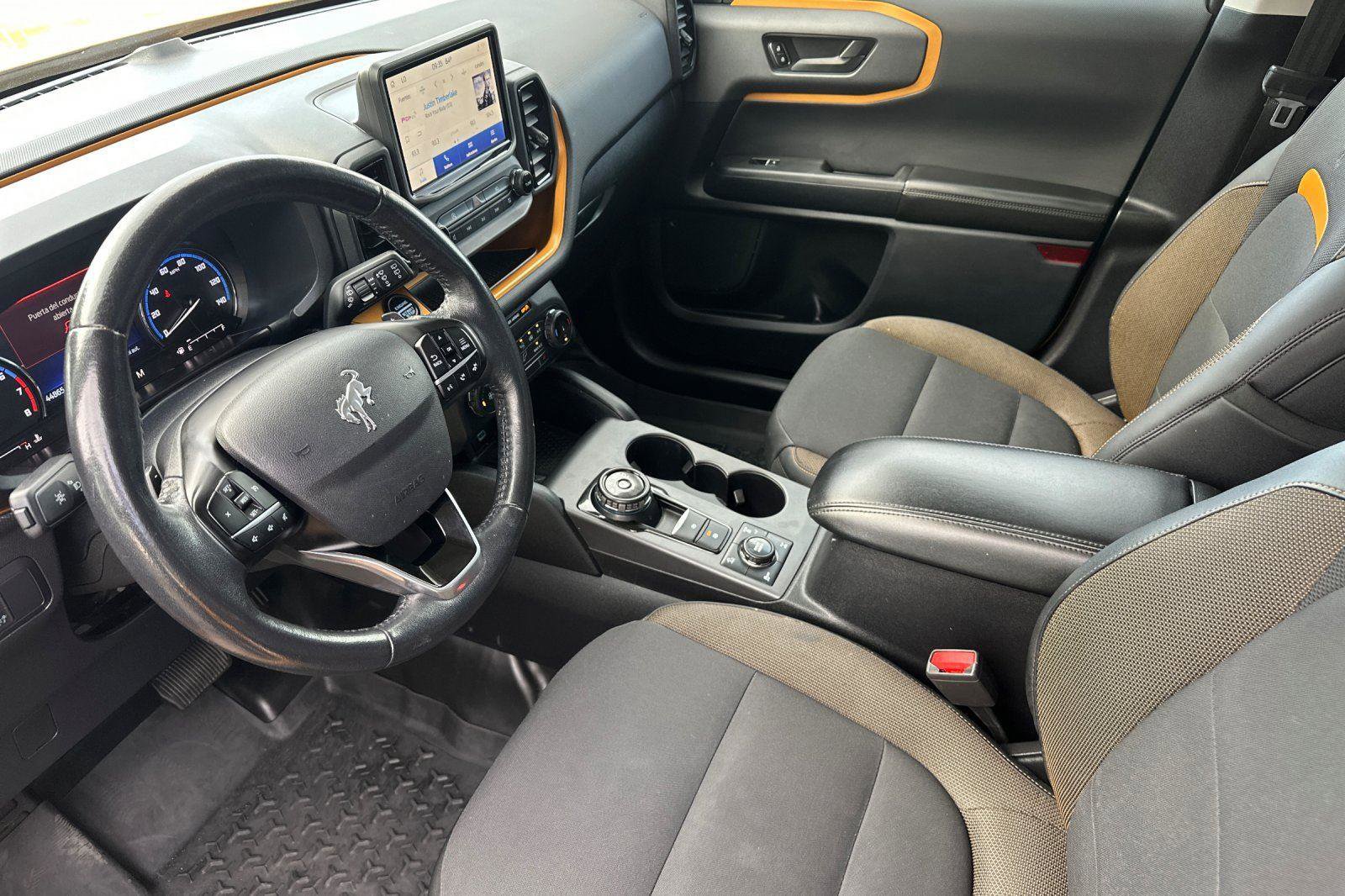 Used 2022 Ford Bronco Sport Badlands image 9