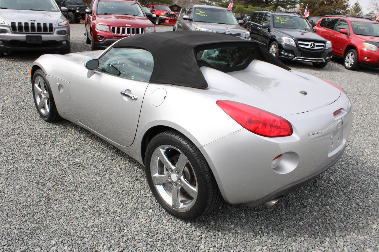 Used 2006 Pontiac Solstice Convertible w/ Premium Package image 13