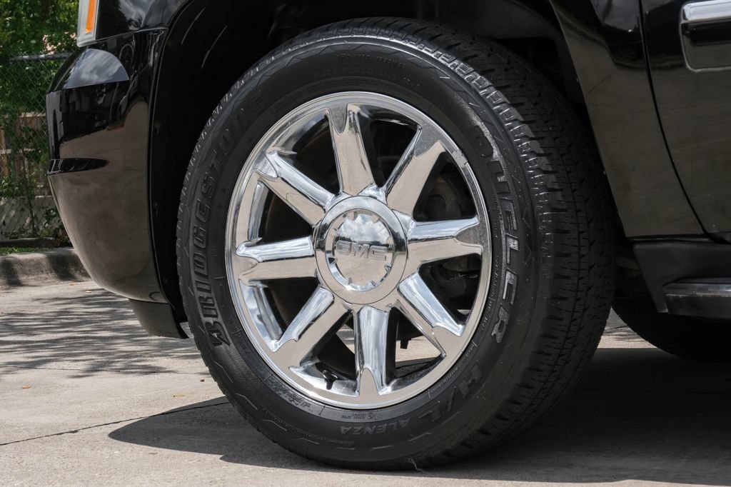 Used 2013 GMC Yukon XL Denali AWD/4WD image 79