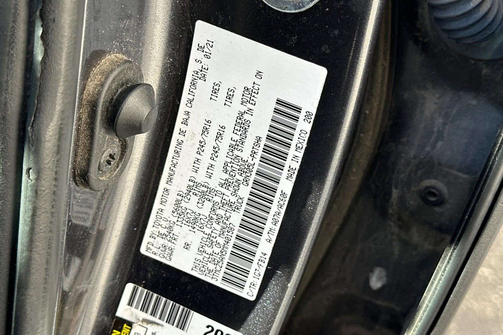 Used 2021 Toyota Tacoma SR image 28