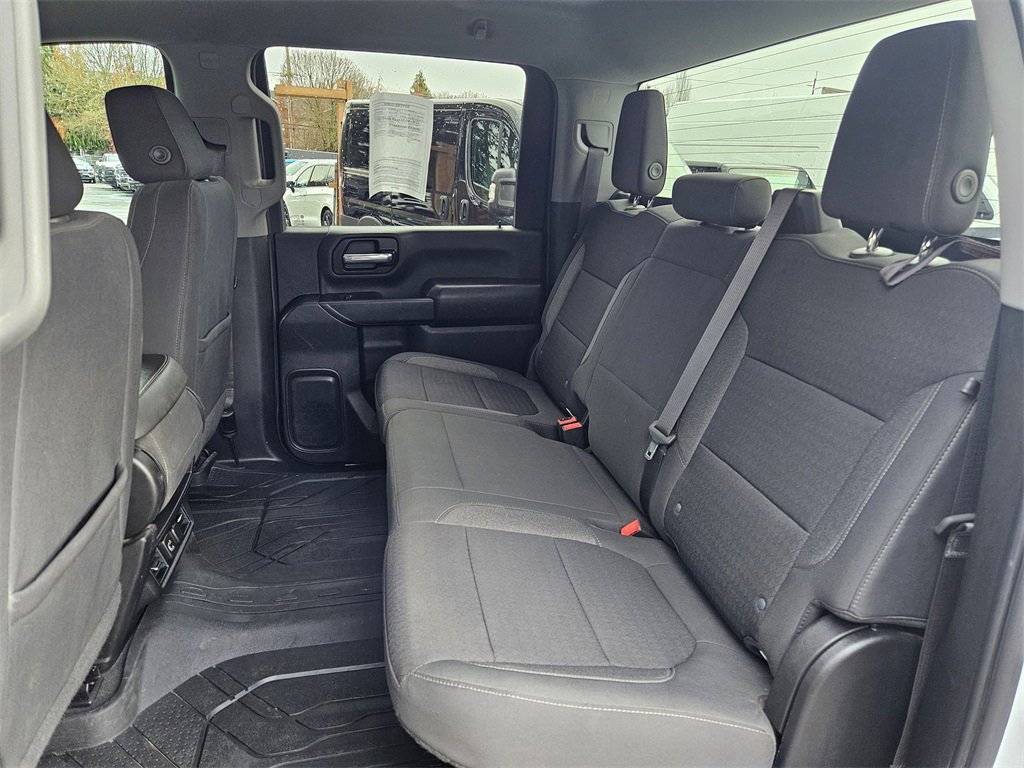 Used 2022 Chevrolet Silverado 3500 LT image 15