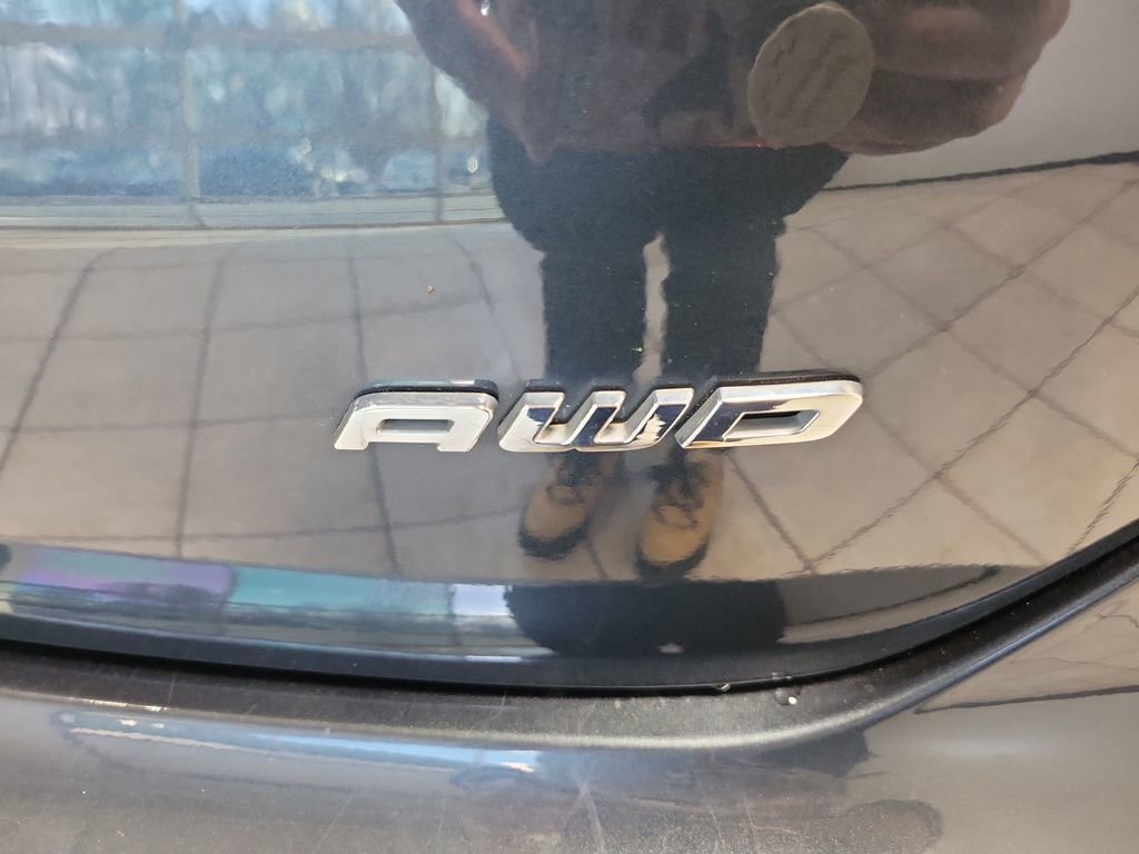 Used 2022 Ford Edge SEL w/ Sport Appearance Package image 17