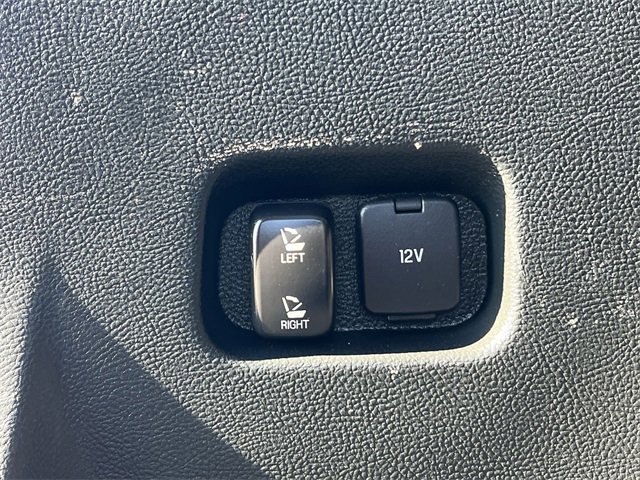 Used 2020 Ford Edge SEL w/ Convenience Package image 33