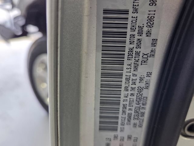 Used 2017 RAM 2500 SLT AWD/4WD image 20