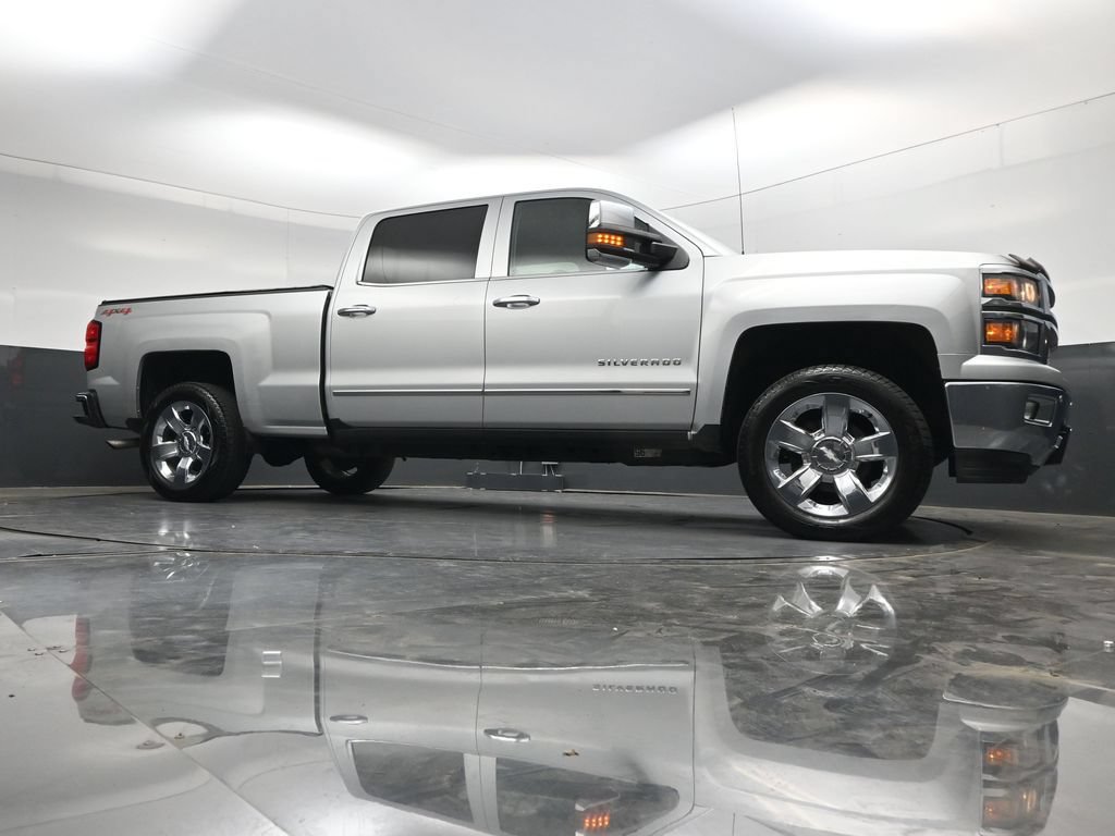 Used 2015 Chevrolet Silverado 1500 LTZ w/ LTZ Plus Package AWD/4WD image 42