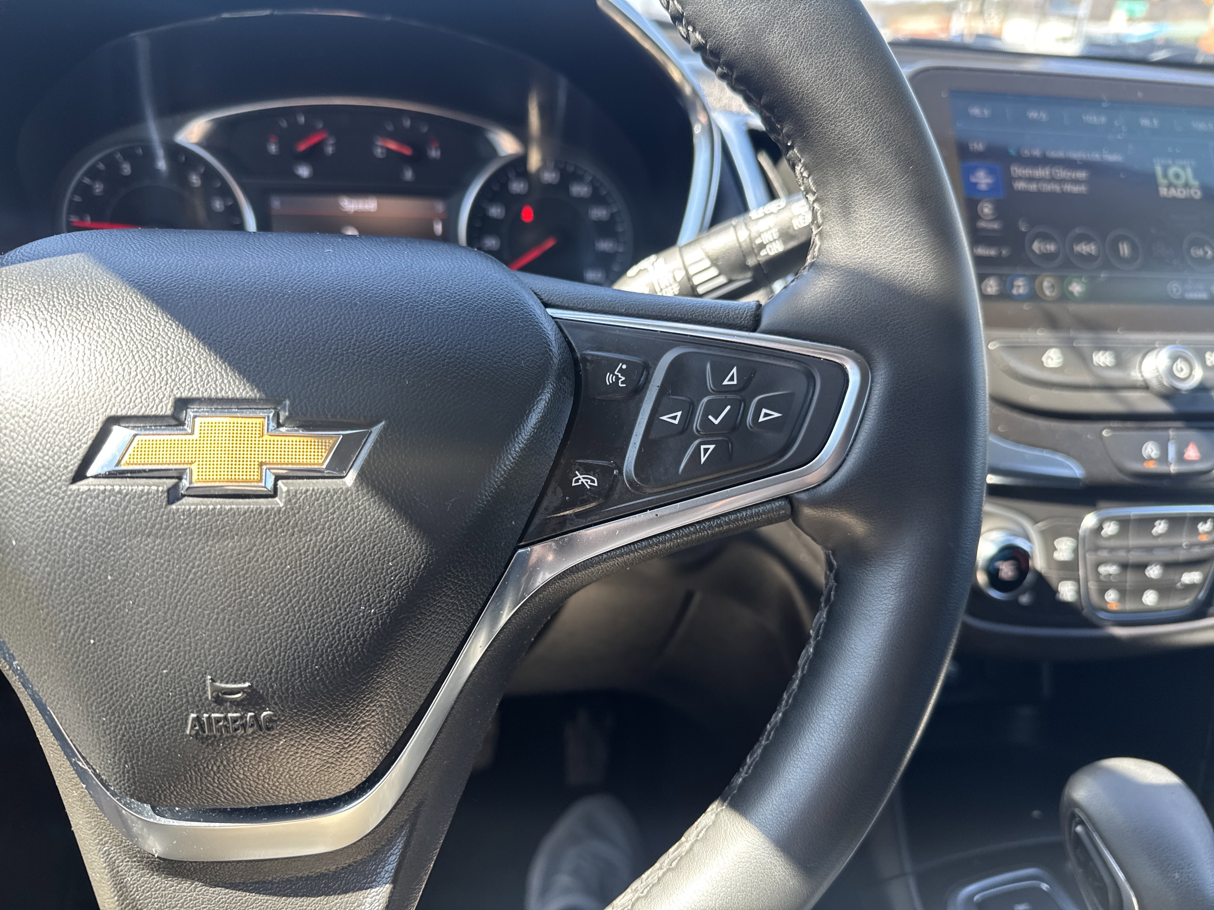 Used 2024 Chevrolet Equinox LT AWD/4WD image 19