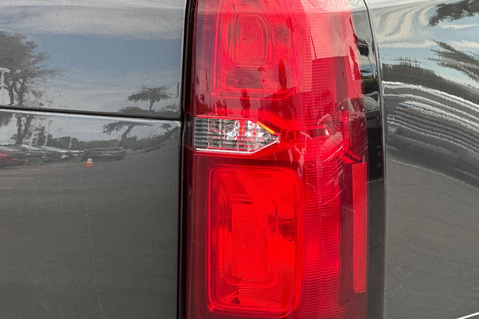 Used 2015 Chevrolet Tahoe LT RWD image 49