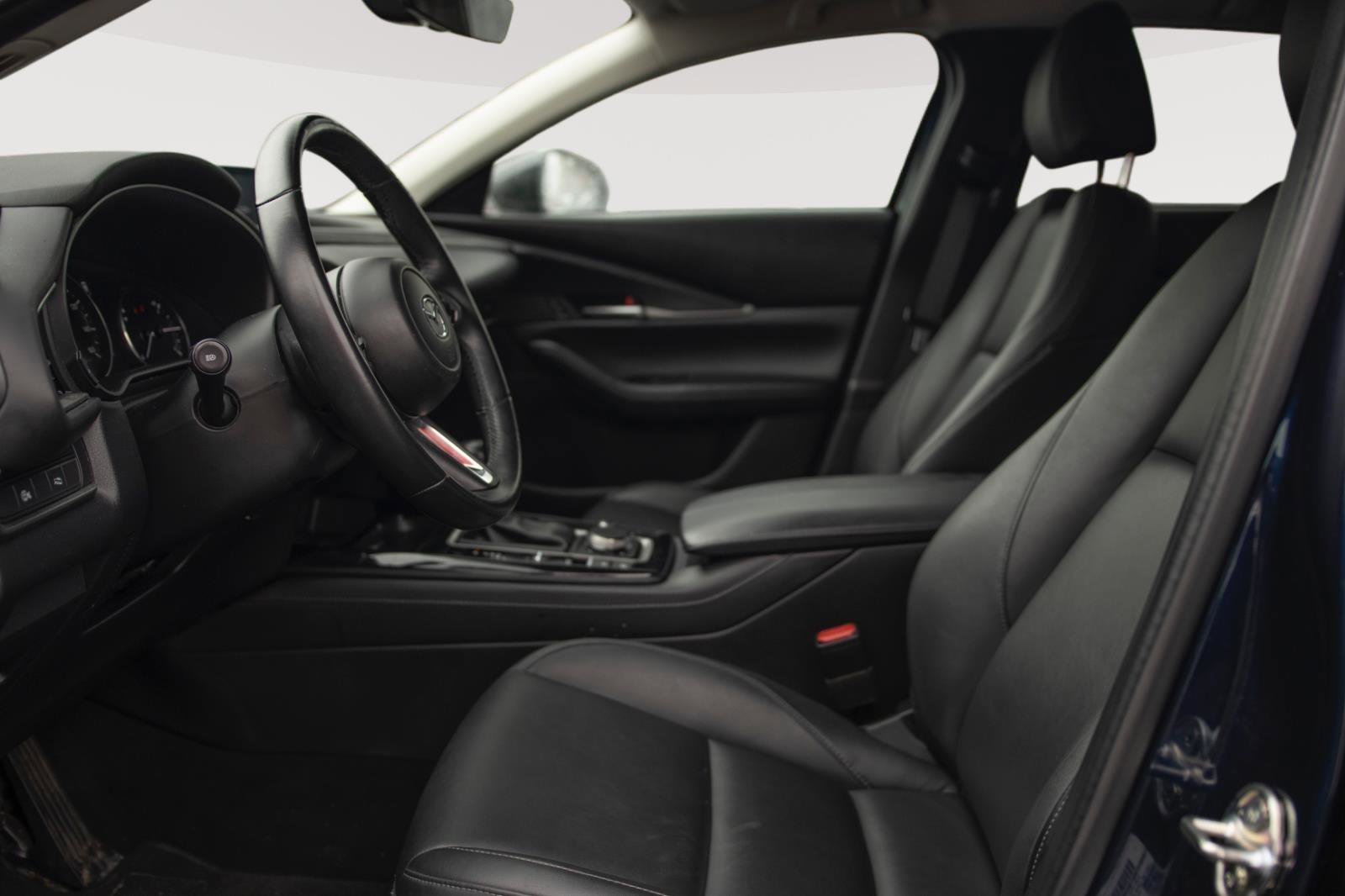 Used 2024 MAZDA CX-30 AWD 2.5 S w/ Select Sport Pkg image 2
