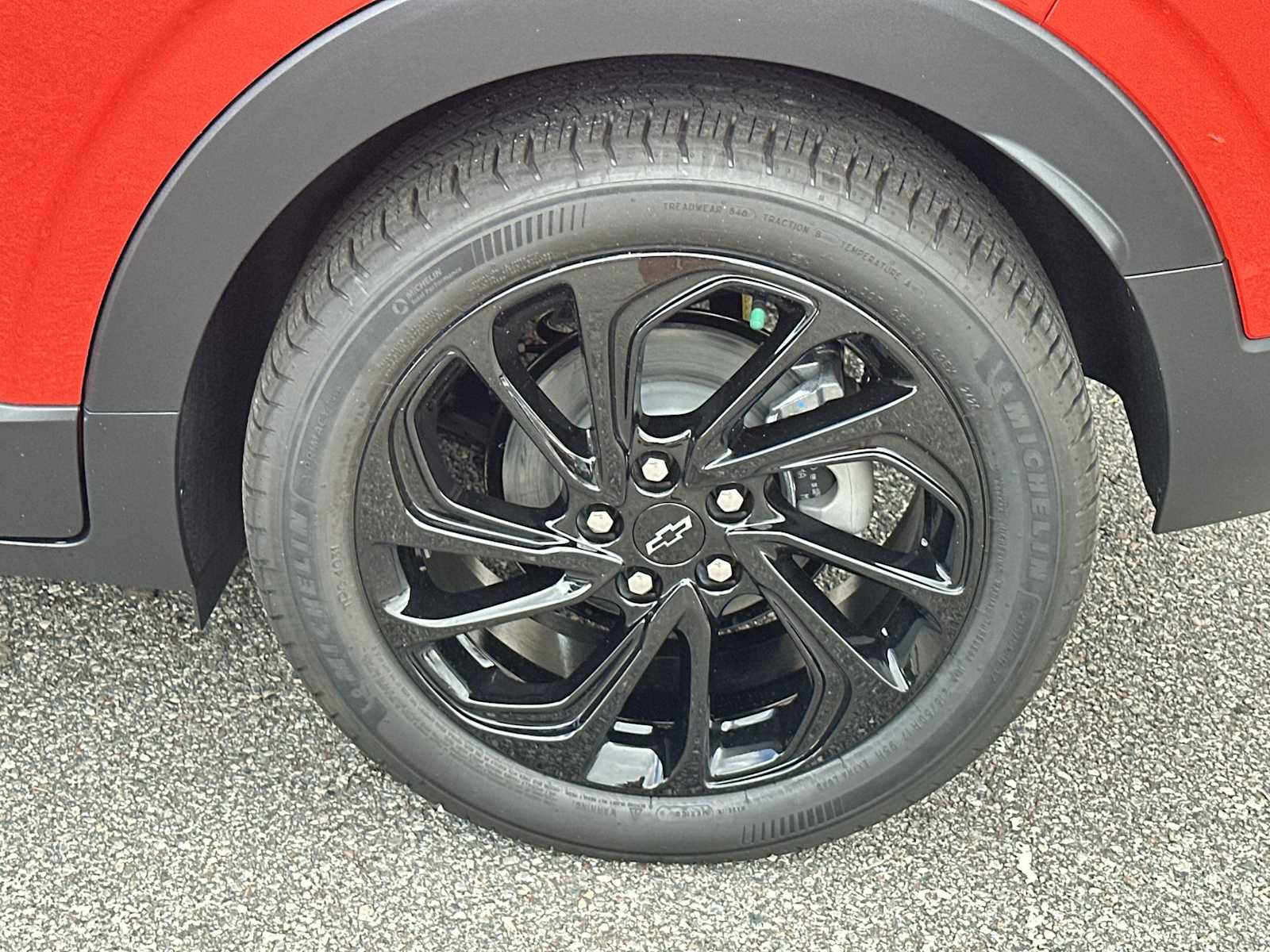 New 2027 Chevrolet Bolt RS w/ Technology Package FWD image 12