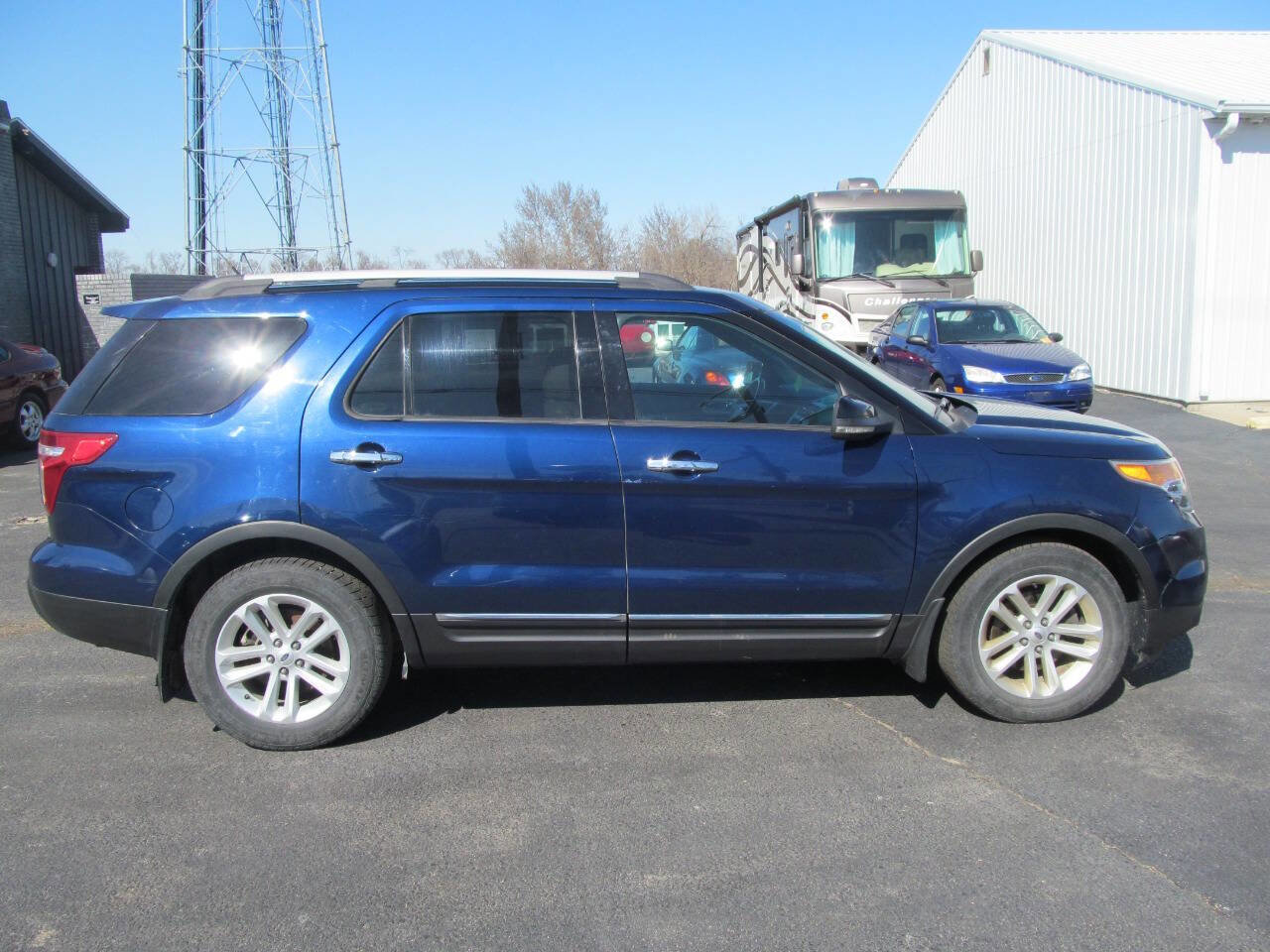Used 2012 Ford Explorer XLT image 5