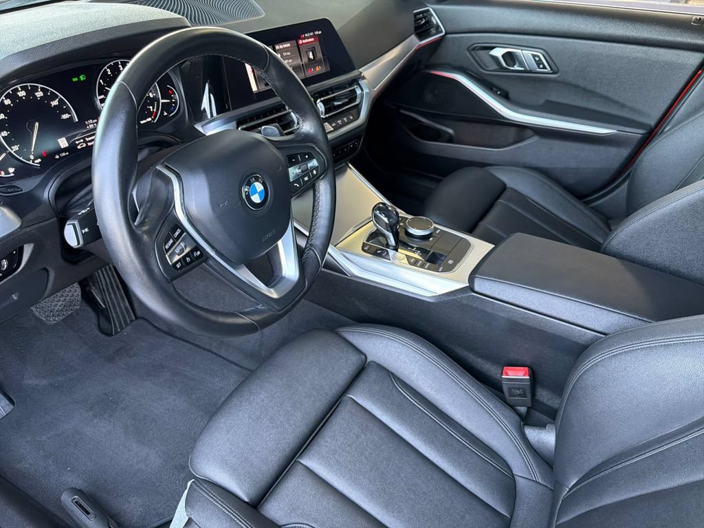 Used 2020 BMW 330i Sedan w/ Driving Assistance Package RWD image 10