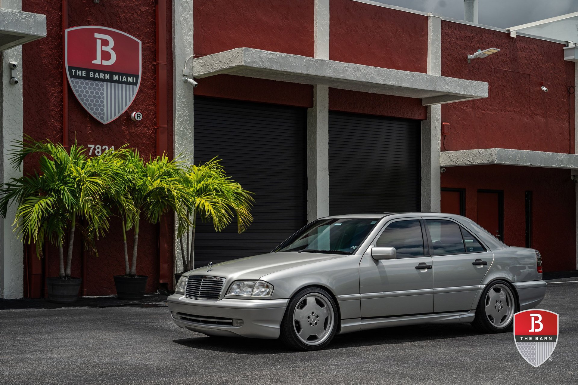 Used 1999 Mercedes-Benz C 43 AMG Sedan image 5