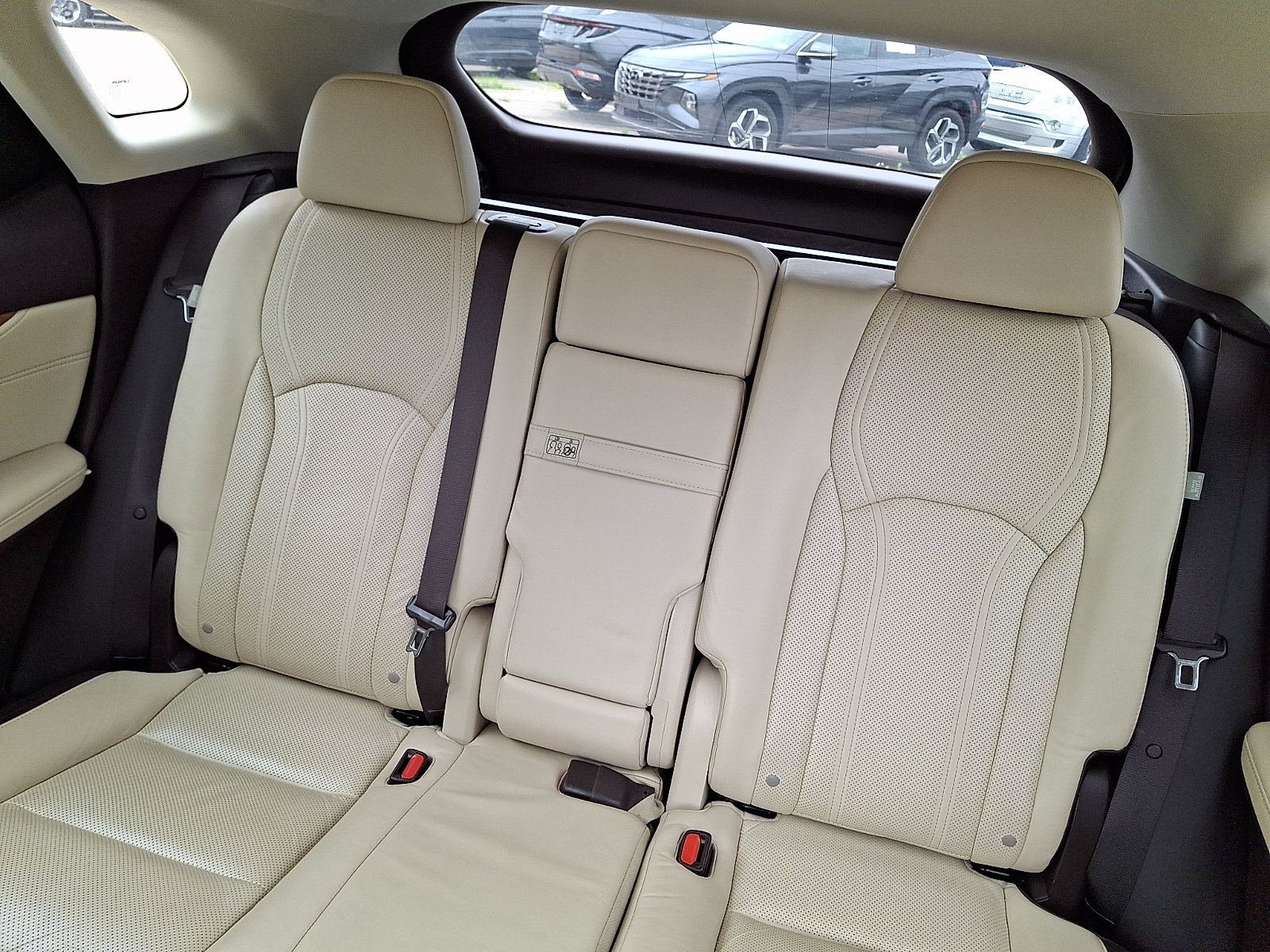 Used 2019 Lexus RX 350 AWD w/ Navigation Package image 18