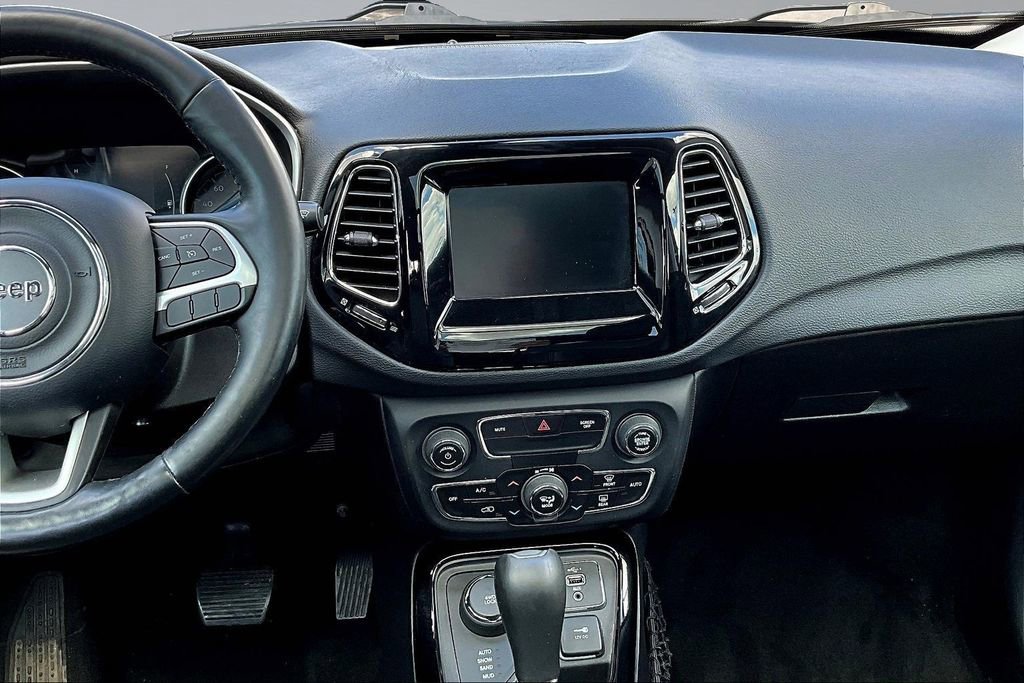Used 2019 Jeep Compass Altitude image 12