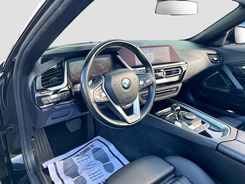 Used 2022 BMW Z4 sDrive30i w/ Driving Assistance Package RWD image 9