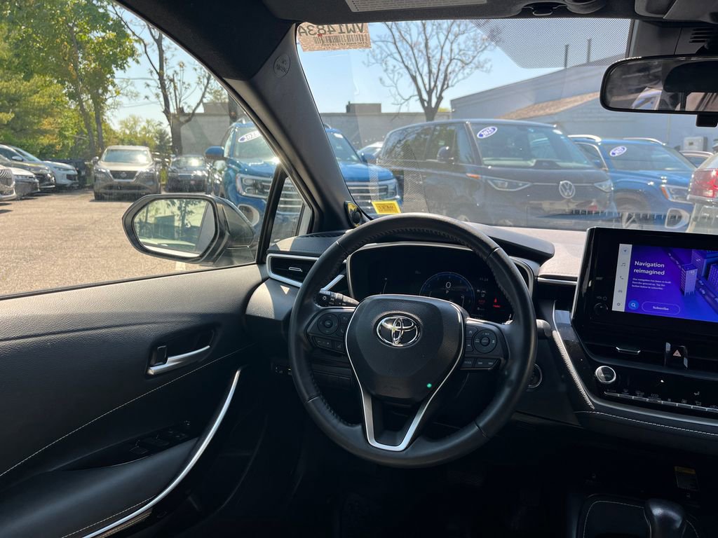 Used 2023 Toyota Corolla XSE FWD image 23