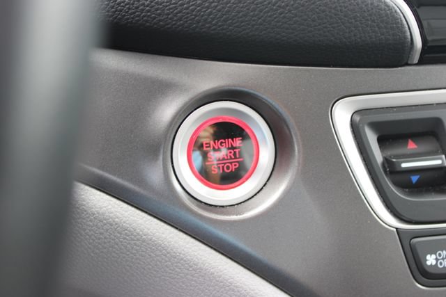 Used 2021 Honda Pilot Special Edition image 17