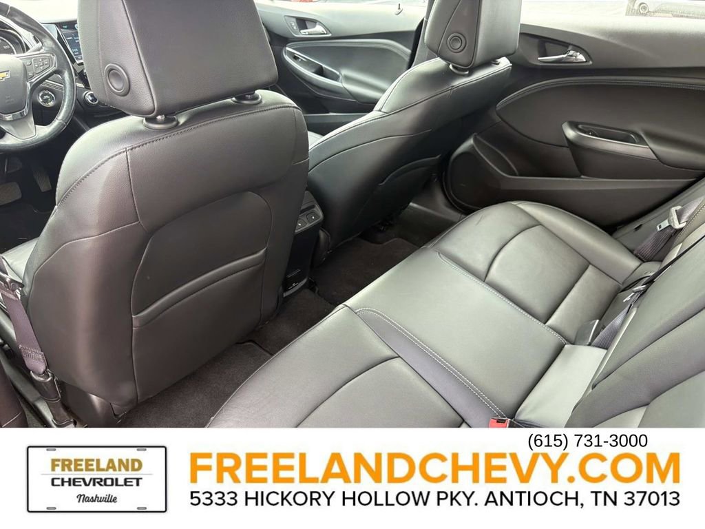 Used 2017 Chevrolet Cruze Premier FWD image 19
