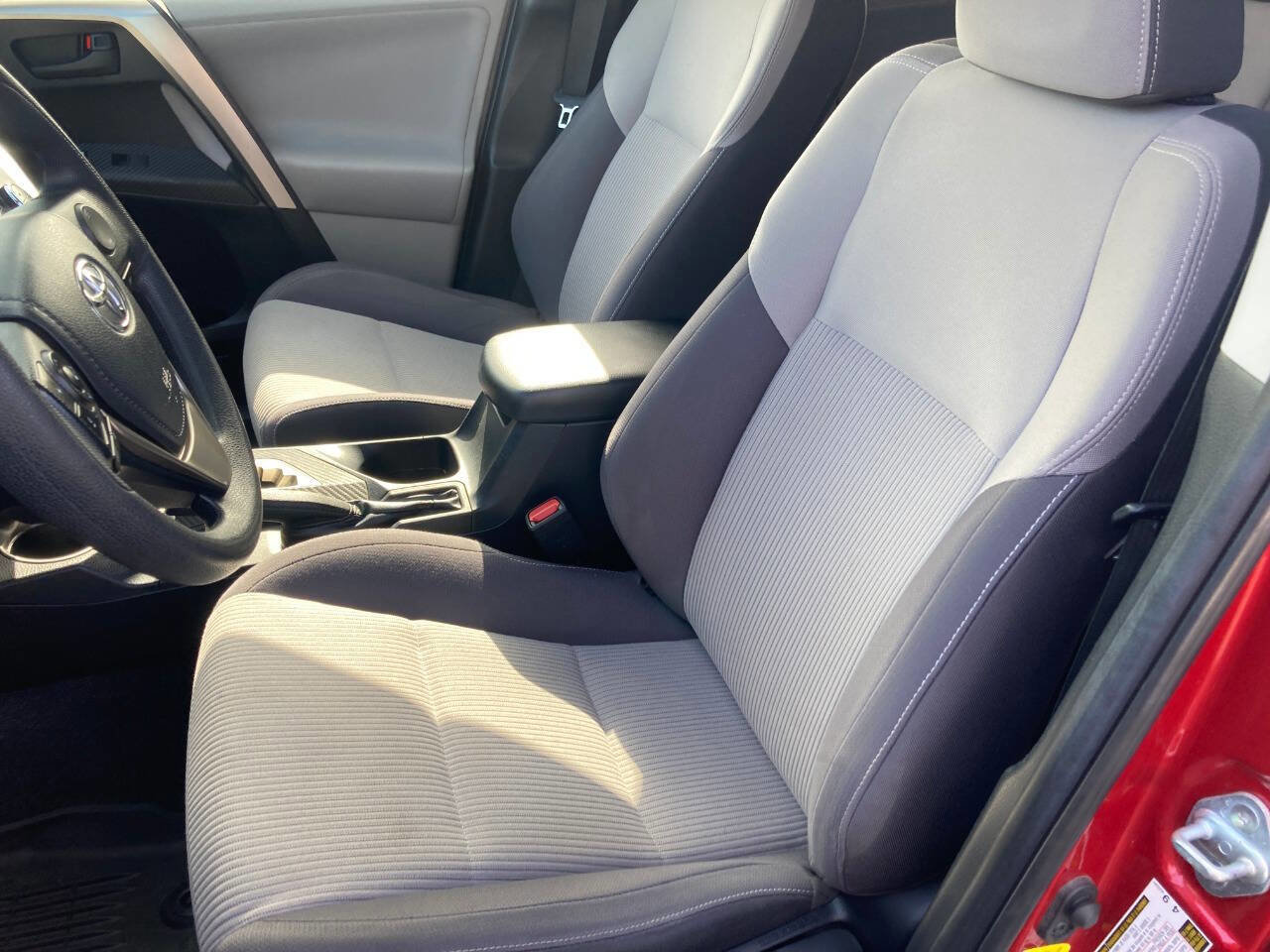 Used 2013 Toyota RAV4 XLE image 50