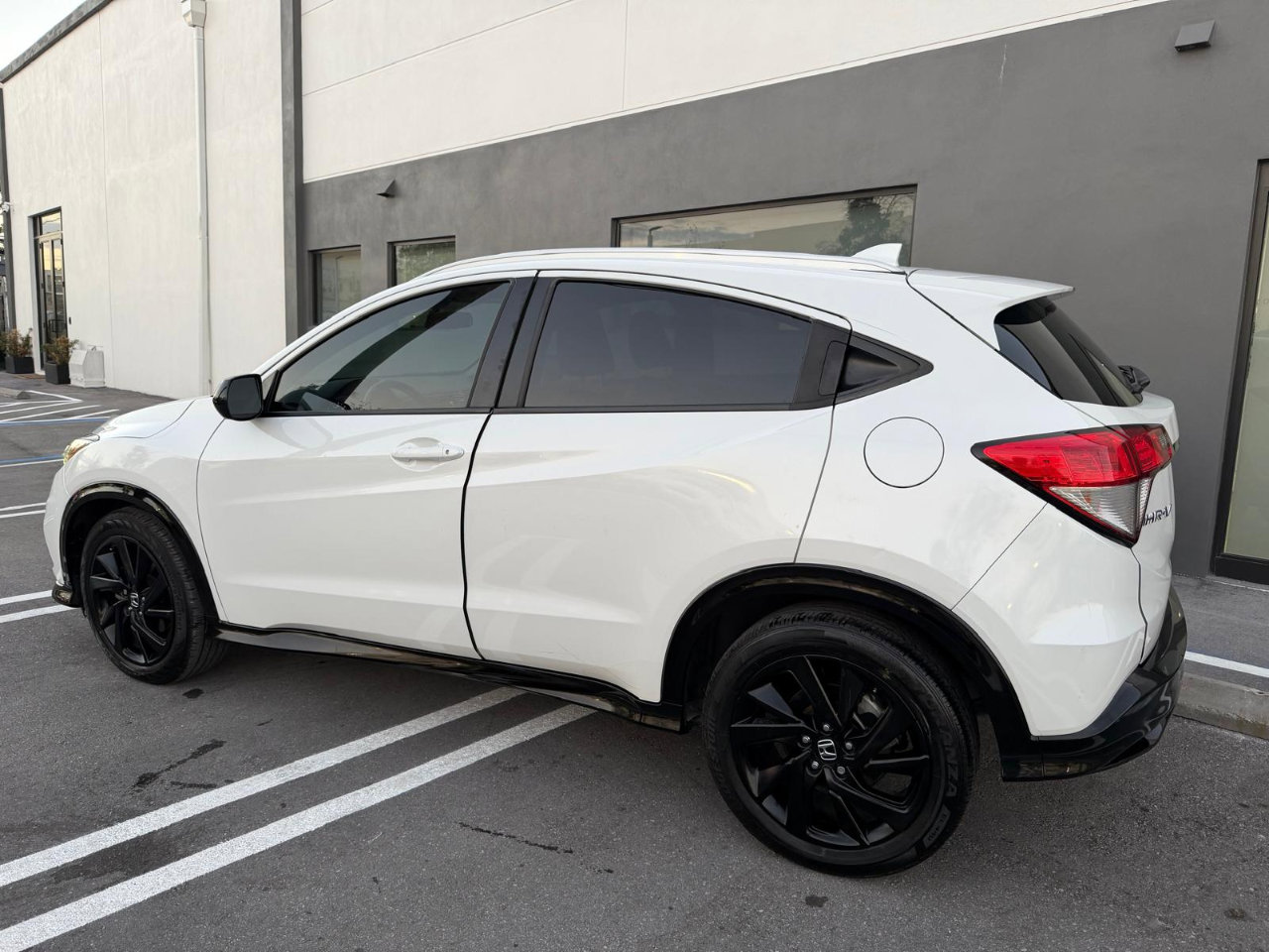 Used 2022 Honda HR-V Sport image 10